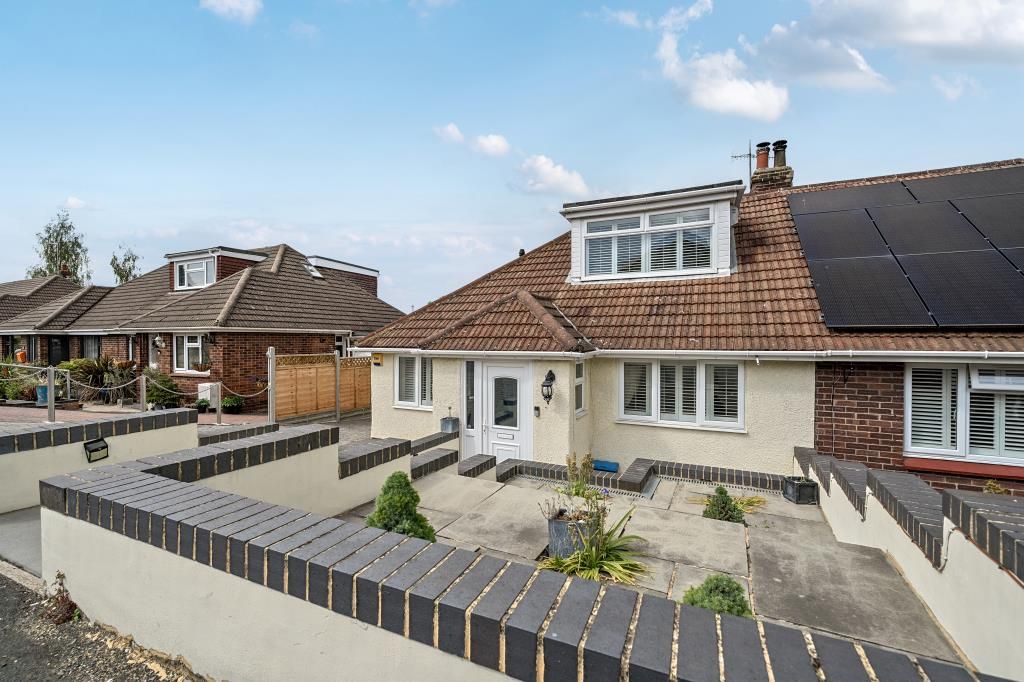 Property photo 1 of 22 External View