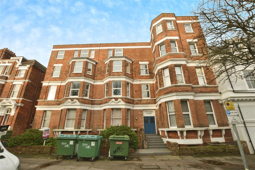 Property photo 1 of 10 Picture No. 16