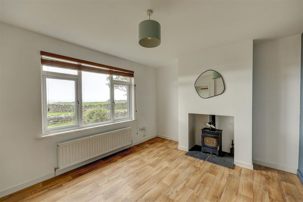 Property photo 3 of 29 Lounge Diner