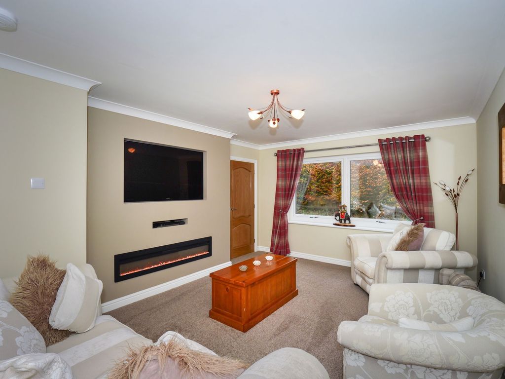 Property photo 3 of 41