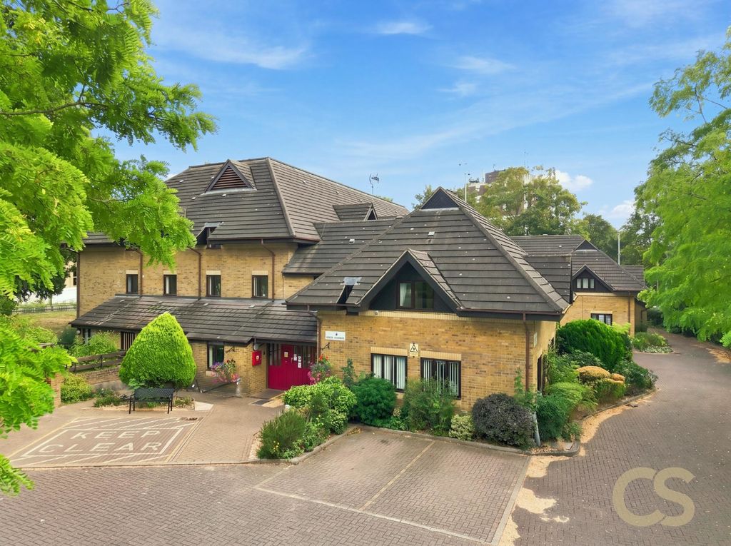 Property photo 1 of 9 5417011