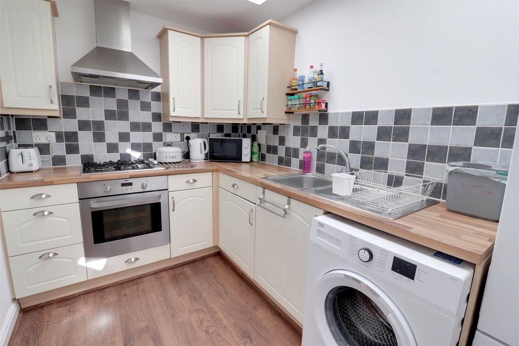 Property photo 2 of 10 Picture No. 02