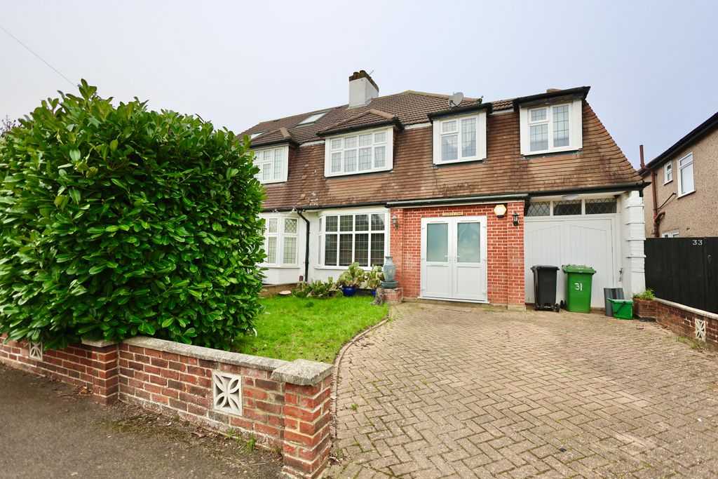 Property photo 3 of 4