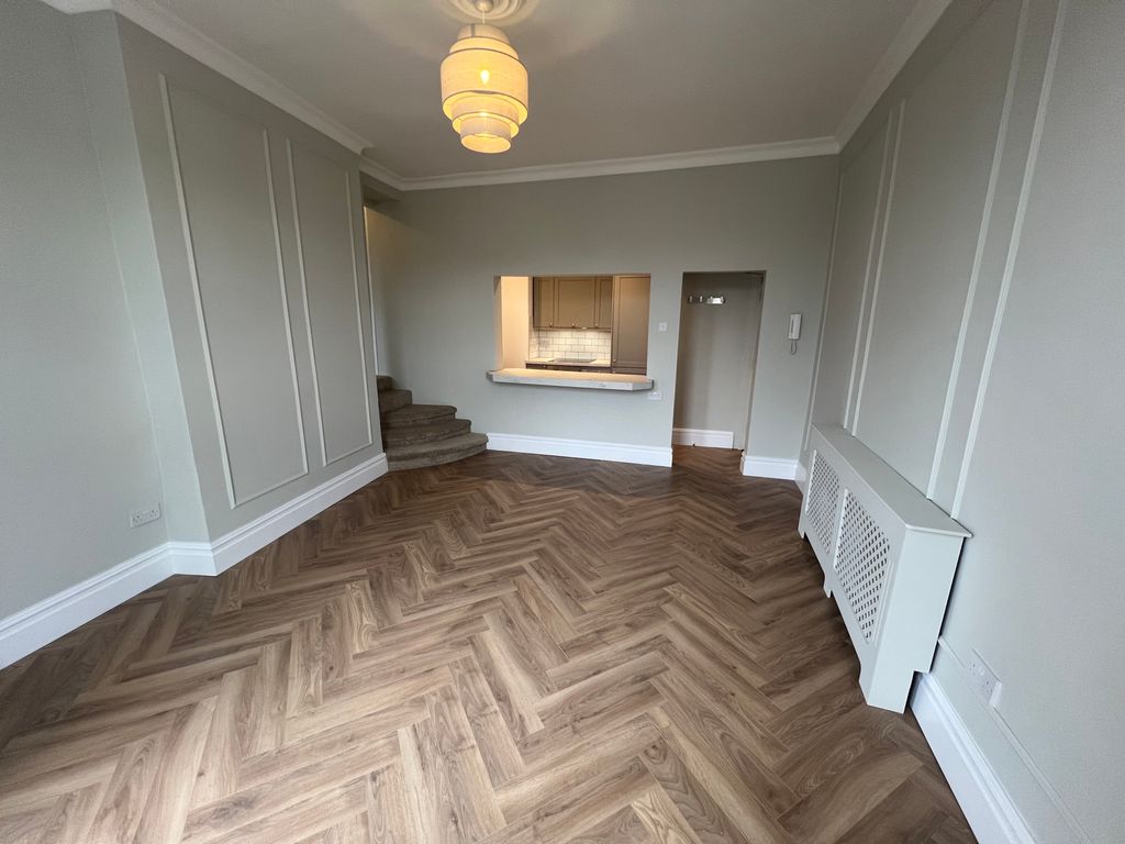 Property photo 2 of 10 Property