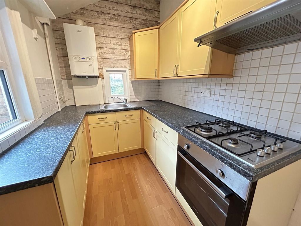 Property photo 3 of 10 4.Jpg