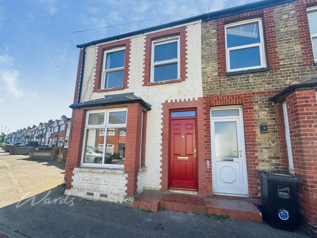 Property photo 1 of 8 8