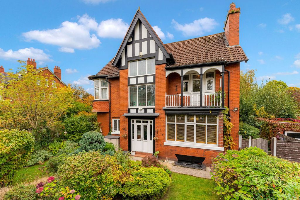 Property photo 1 of 29