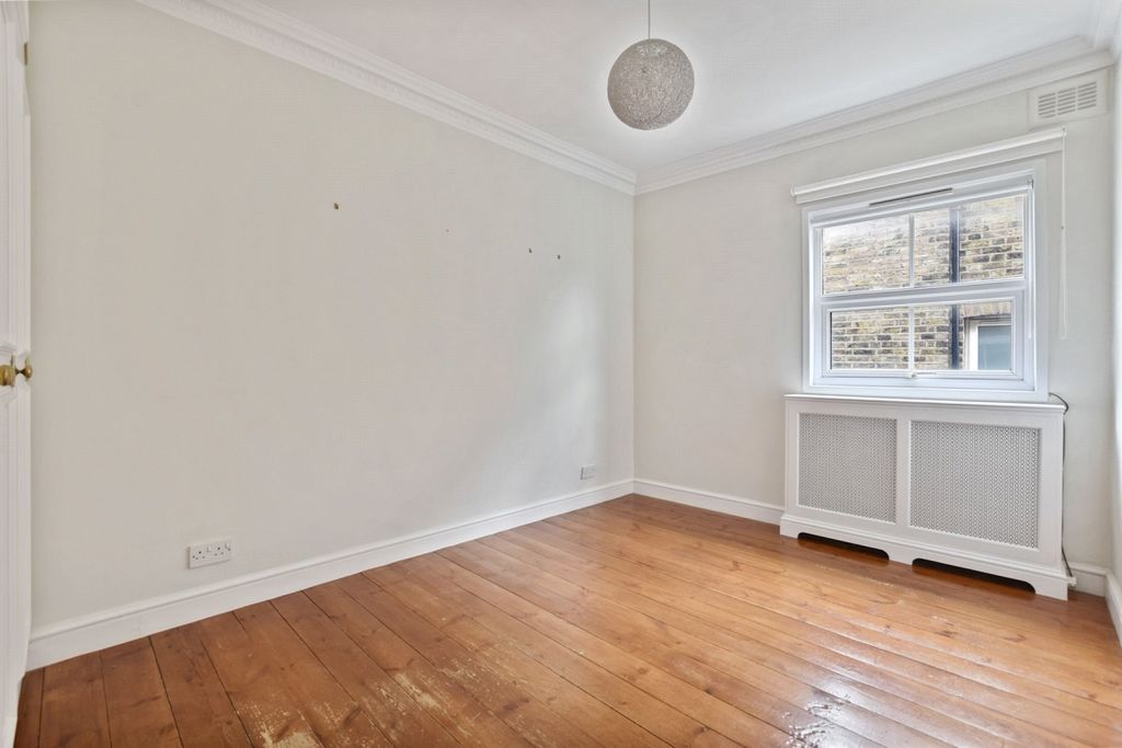 Property photo 3 of 8