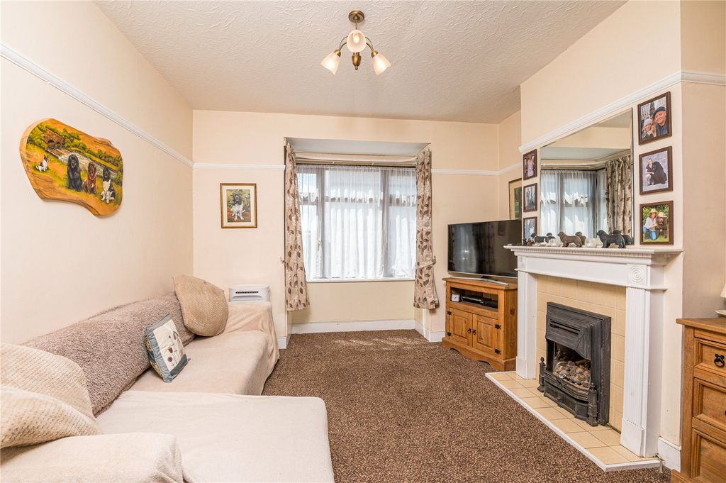Property photo 3 of 16 Picture No. 05