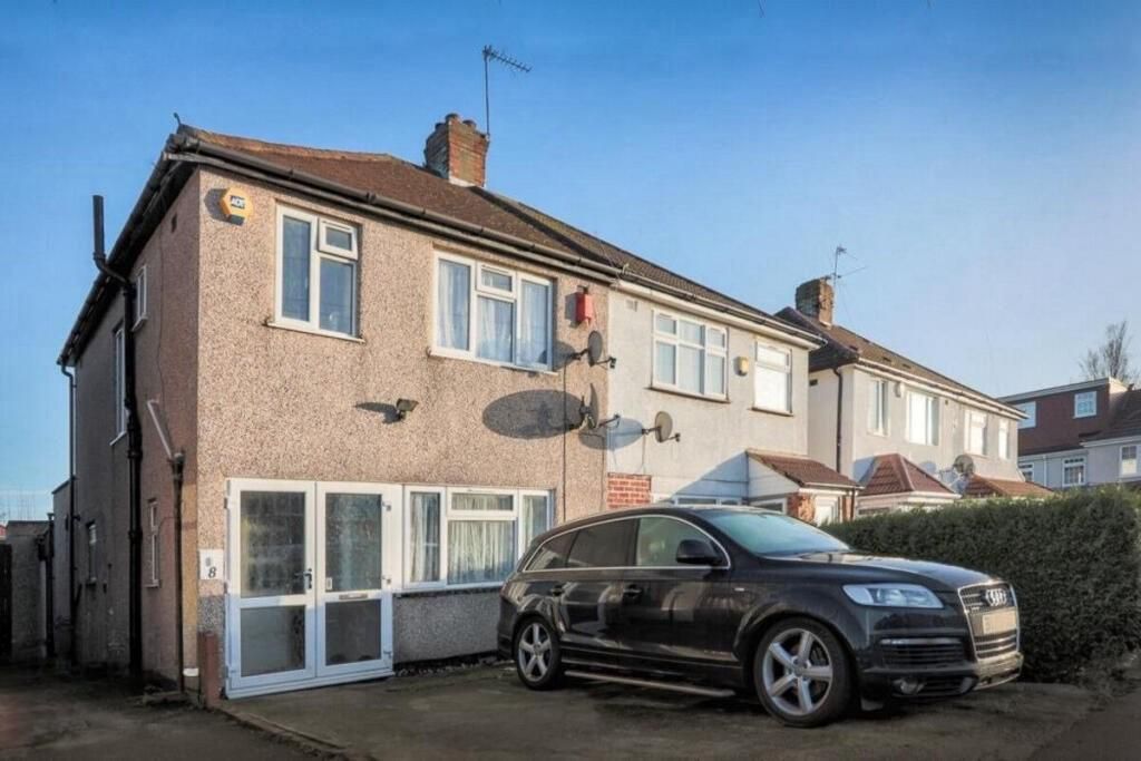 Property photo 1 of 13