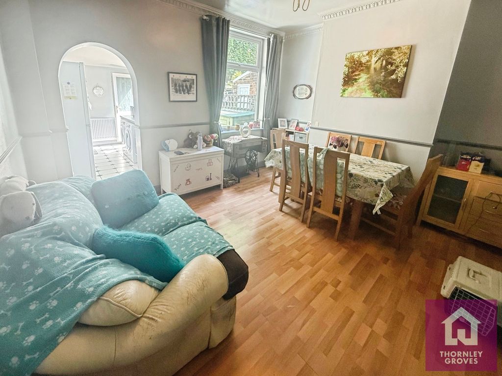 Property photo 3 of 11 Picture No. 05