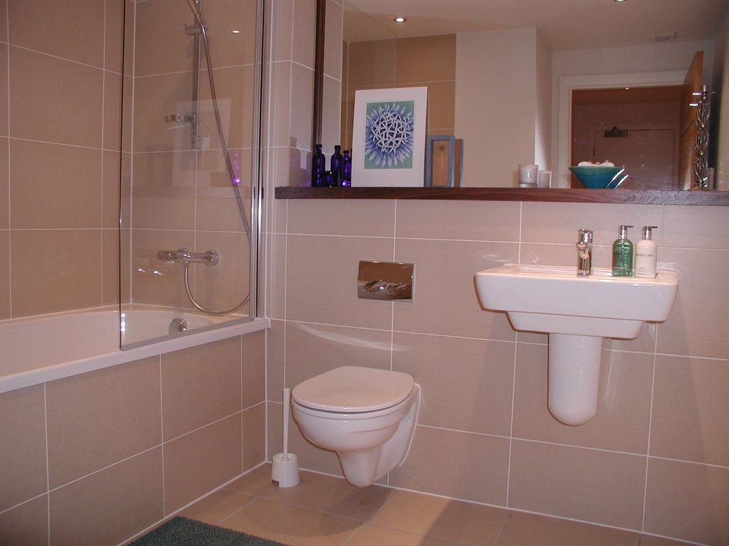 Property photo 3 of 8 Photo 3