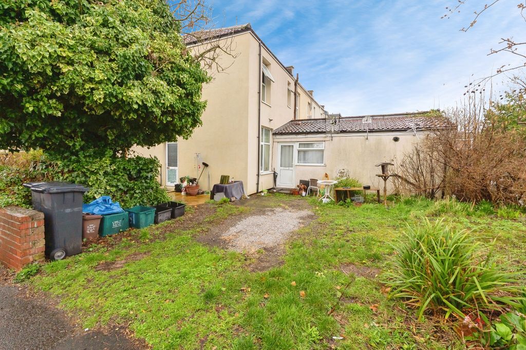 Property photo 2 of 16 Photography