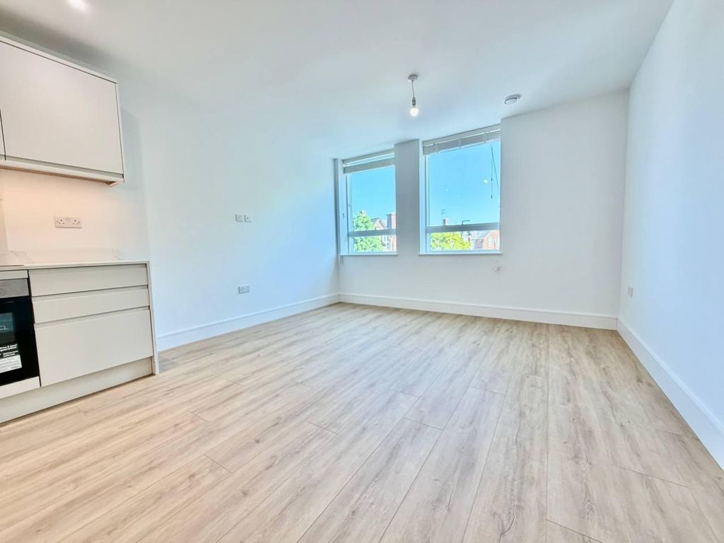 Property photo 3 of 15 Living Room