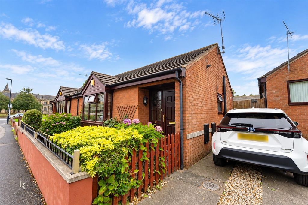 Property photo 3 of 12 N-08.Jpg
