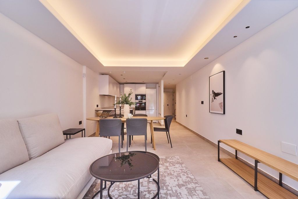 Property photo 3 of 51