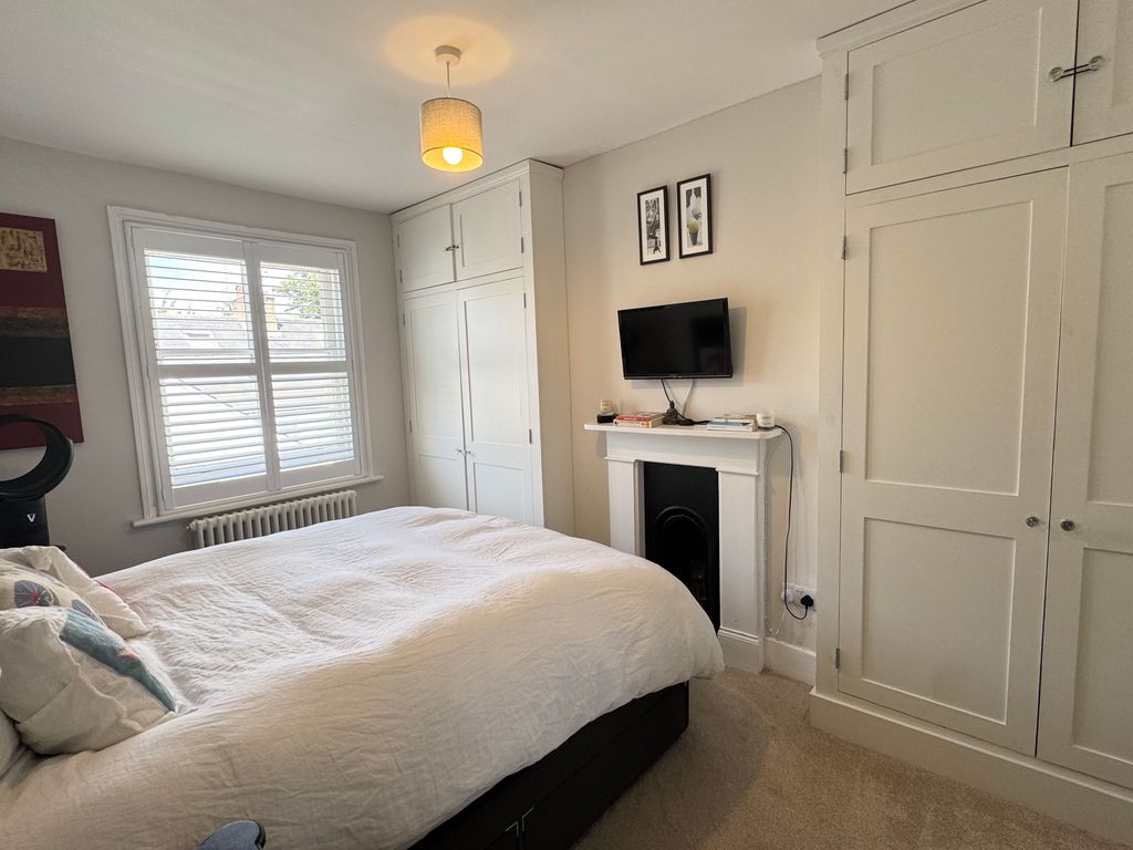 Property photo 3 of 15