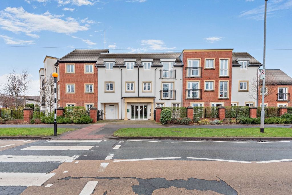 Property photo 1 of 30