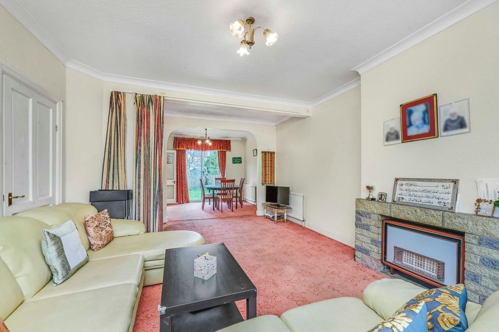 Property photo 2 of 12 Picture No. 20