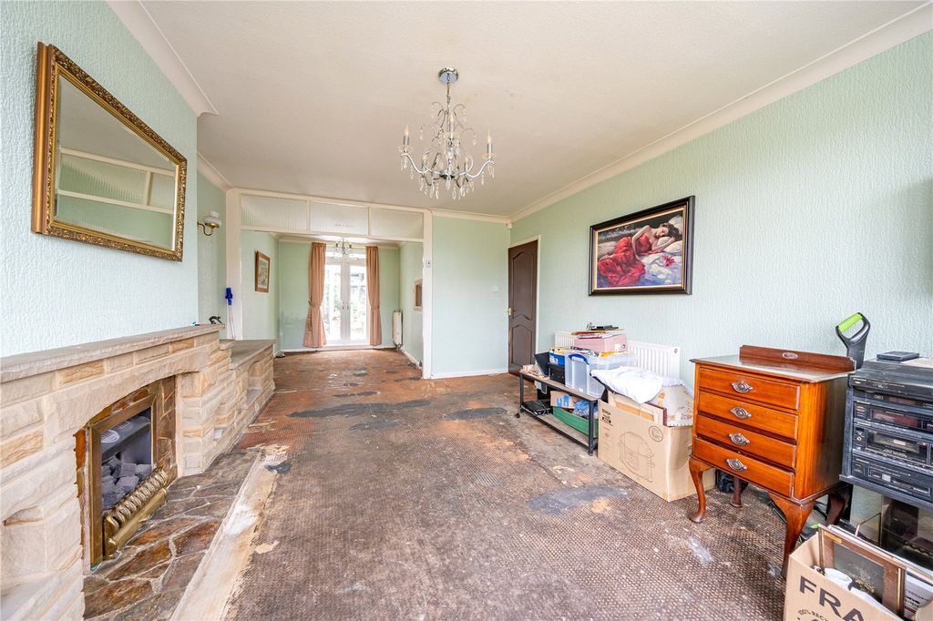 Property photo 3 of 16 Picture No. 12