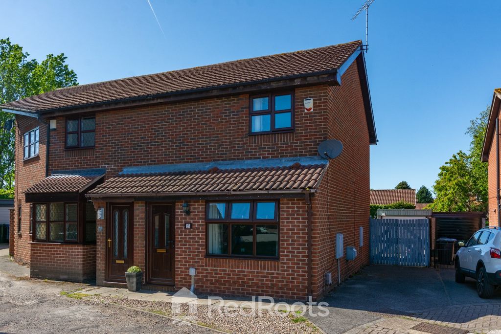 Property photo 1 of 18 5124021
