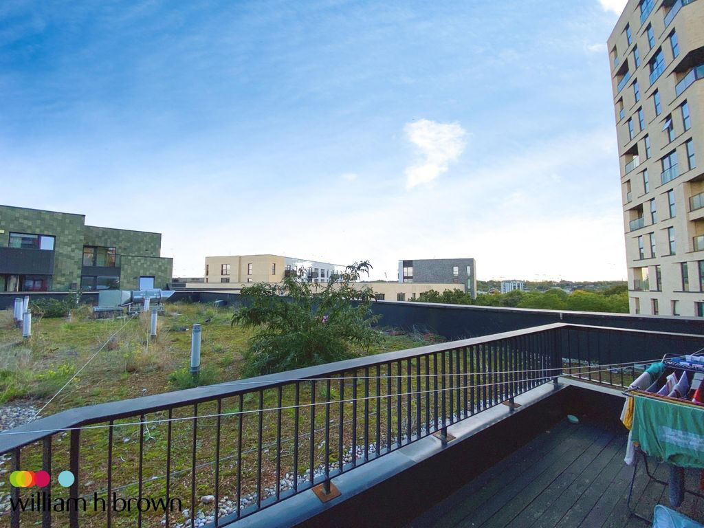 Property photo 2 of 9 Image