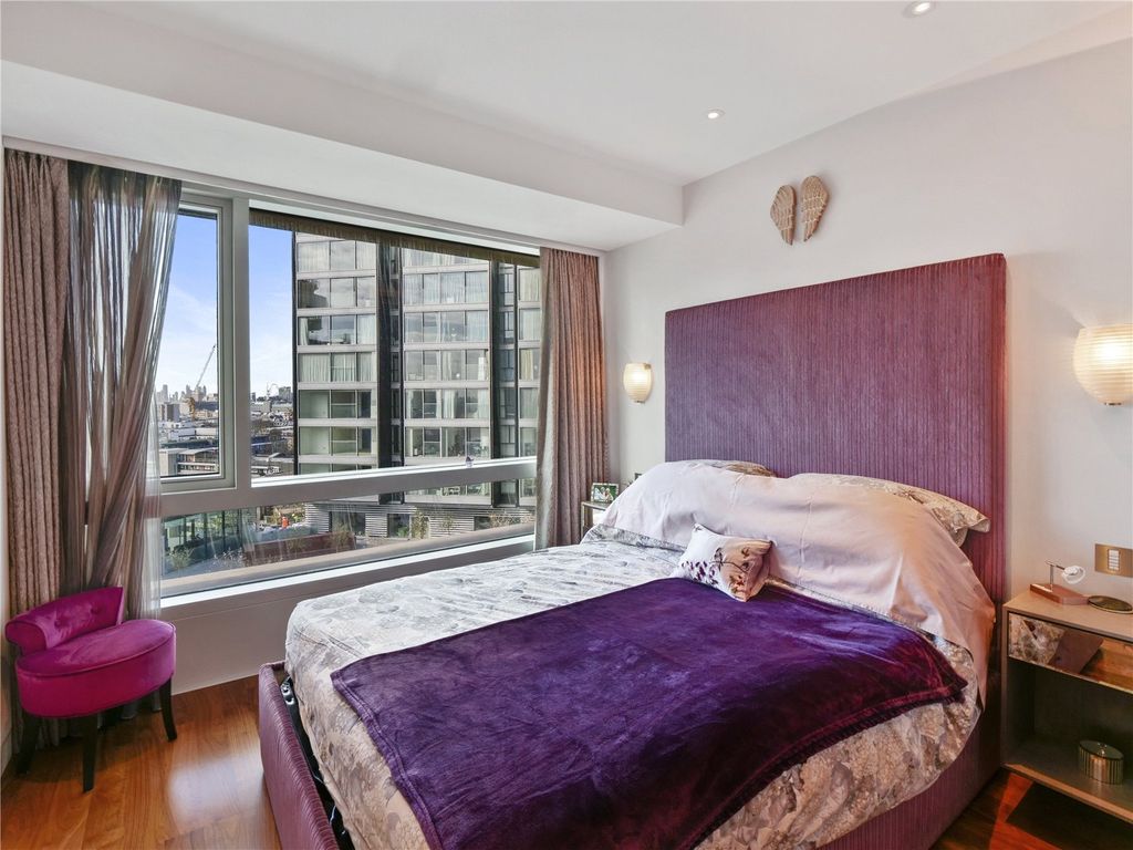 Property photo 2 of 13 Picture No. 11