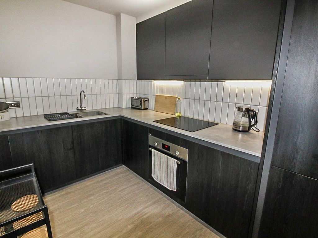 Property photo 3 of 18