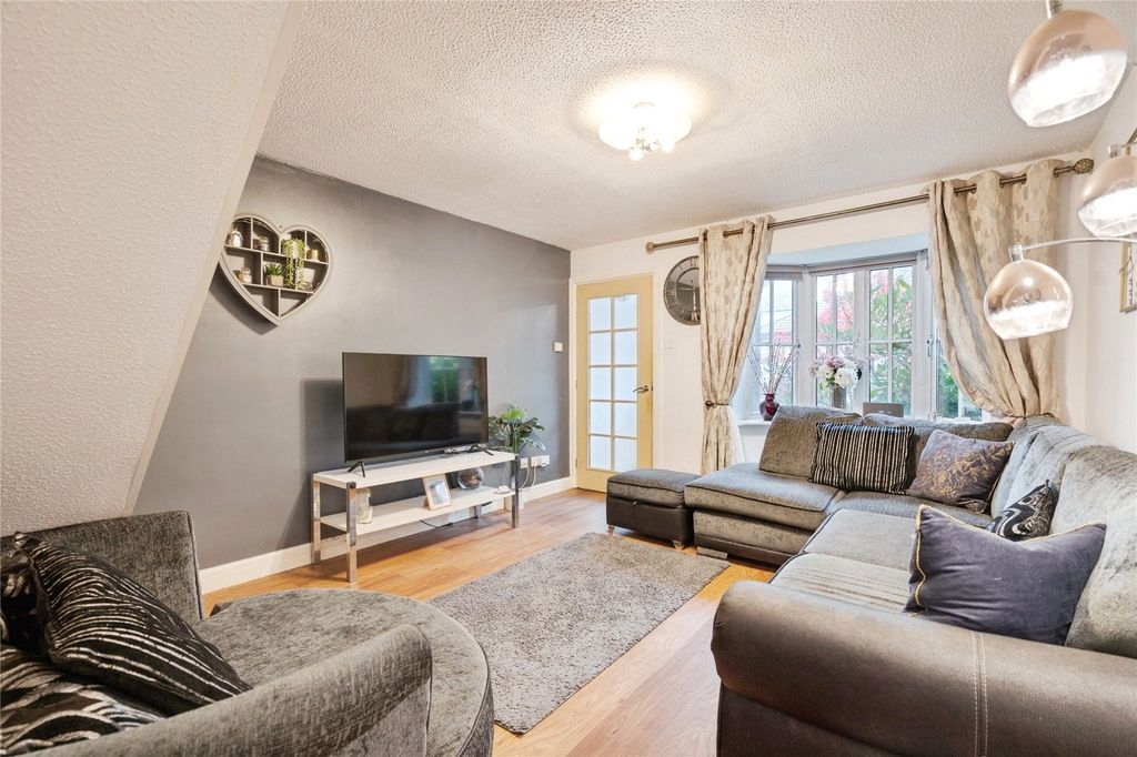 Property photo 3 of 17 Picture No. 21