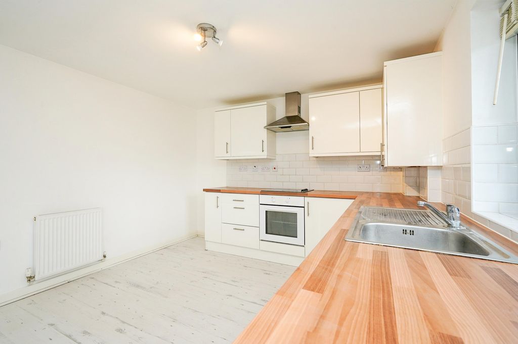 Property photo 3 of 15 Photography