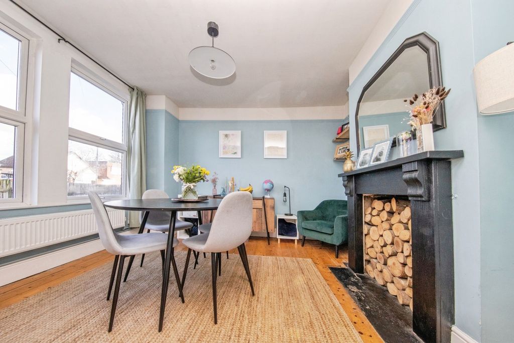 Property photo 2 of 26 Pbox-Img.Jpg