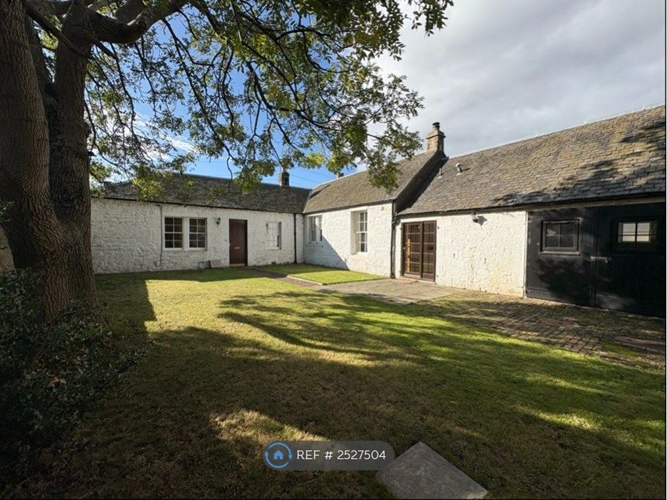 Property photo 1 of 10 Exterior 2