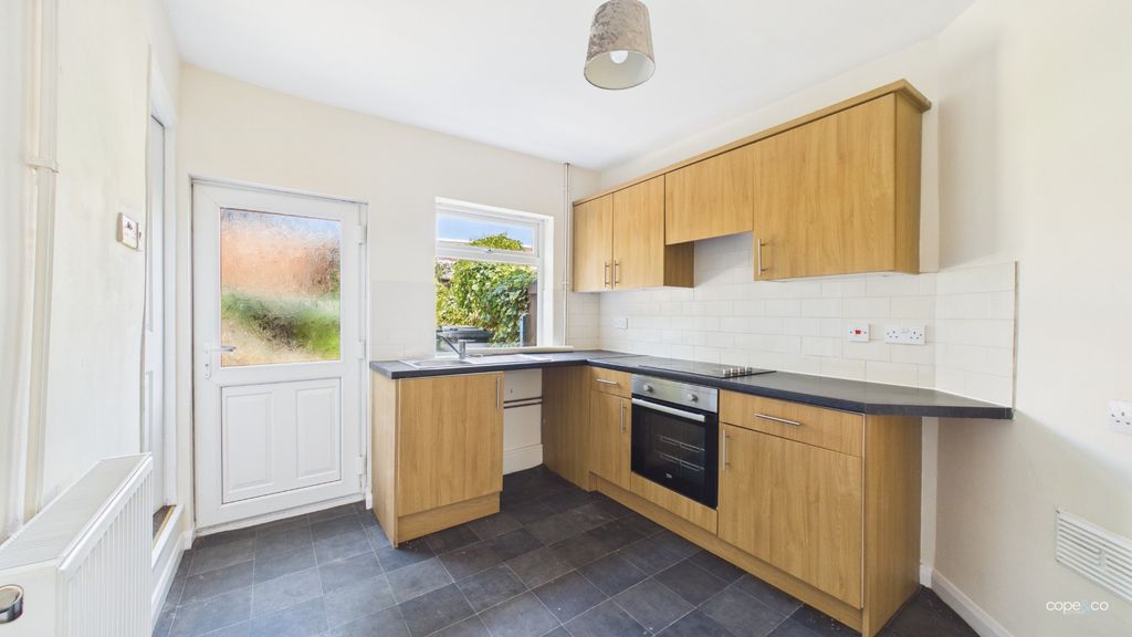 Property photo 2 of 10 5300554