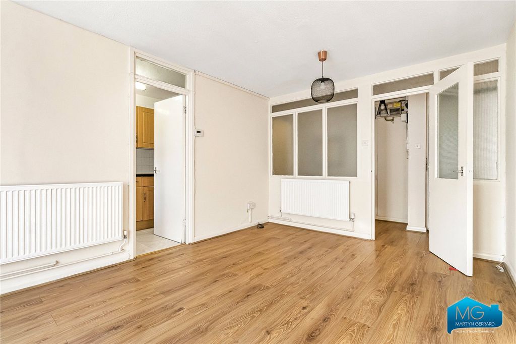 Property photo 1 of 15 Picture No. 08