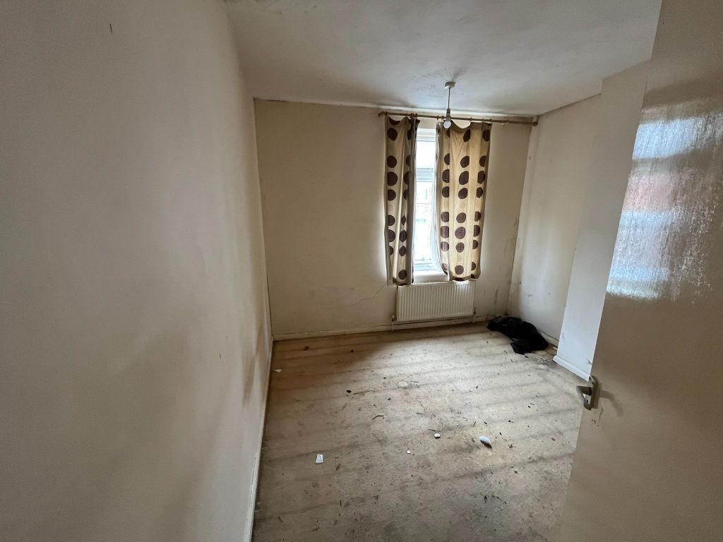 Property photo 3 of 12 Img_1230.Jpg