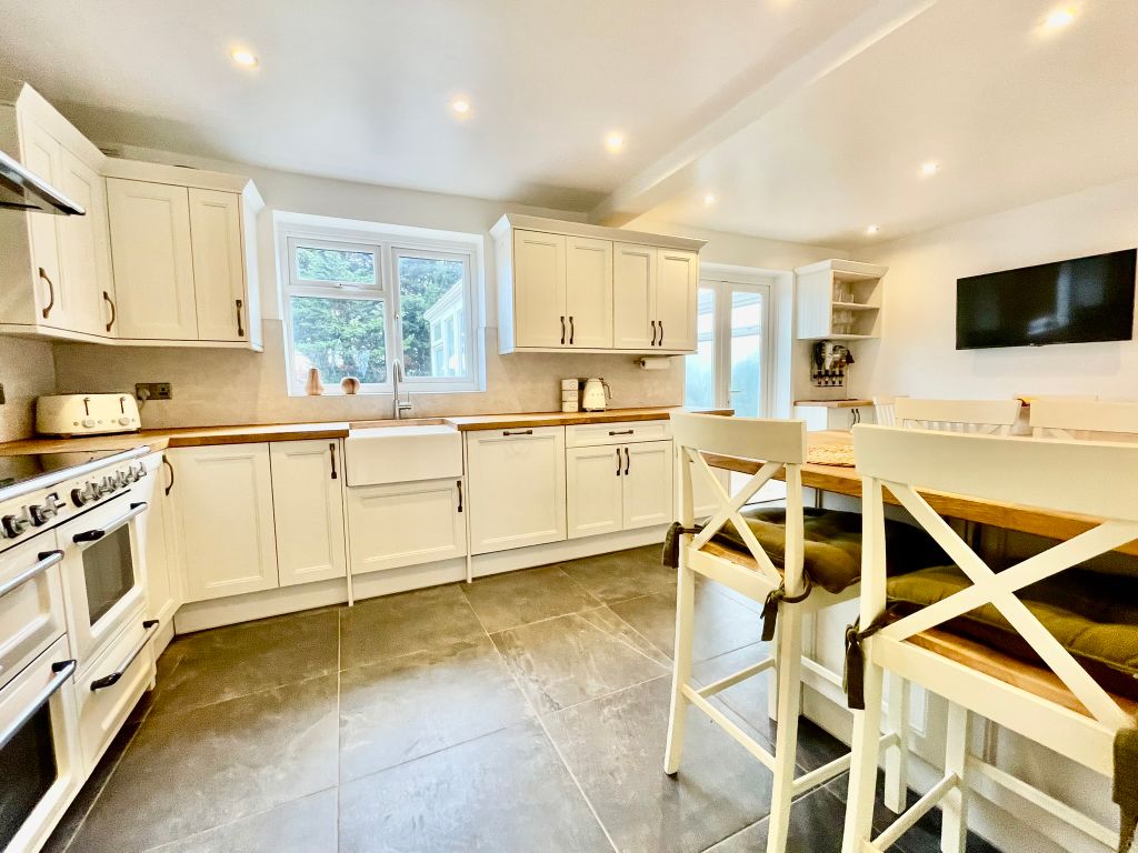 Property photo 3 of 18 Fullsizerender-9