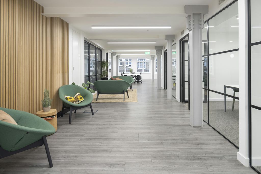 Property photo 1 of 26 1st Floor - Fully Fitted