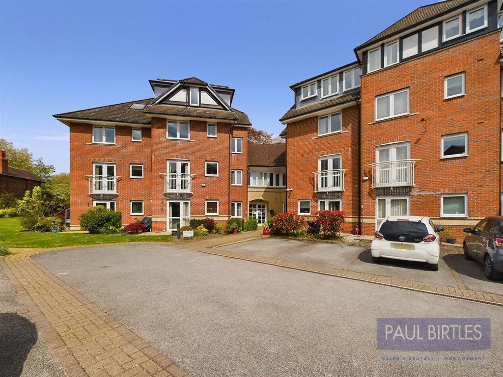 Property photo 1 of 15 B64Vdilrskobyniqbyqsrq.Jpg