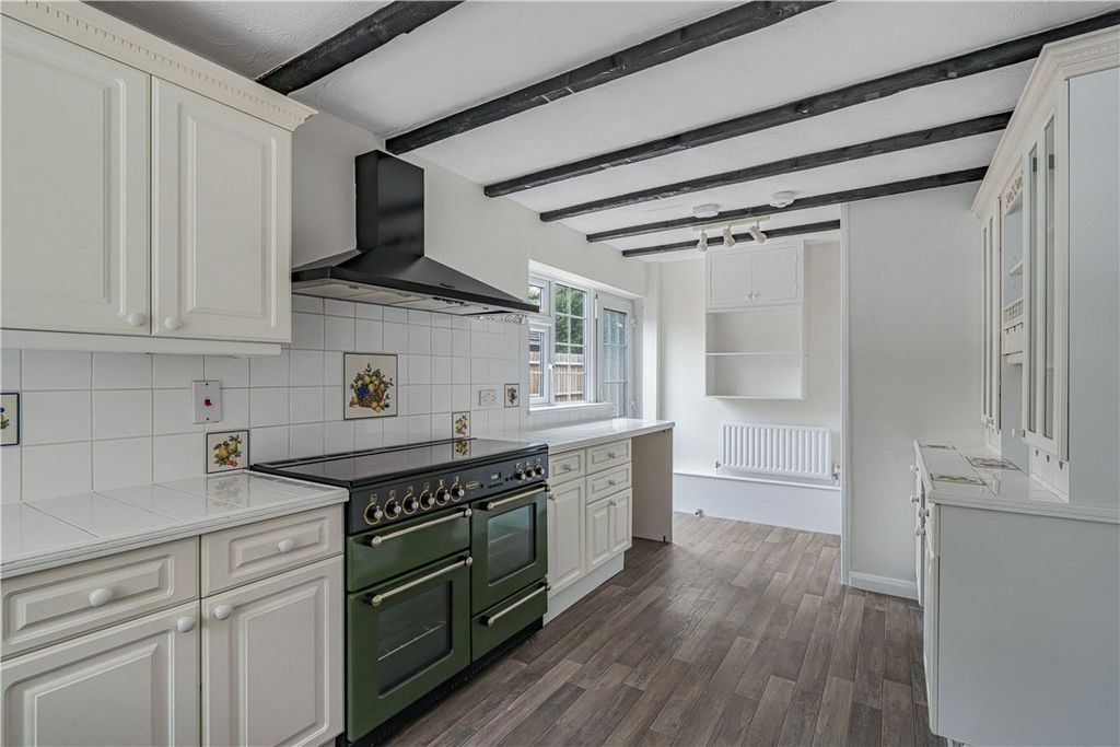 Property photo 2 of 22 Picture No. 02