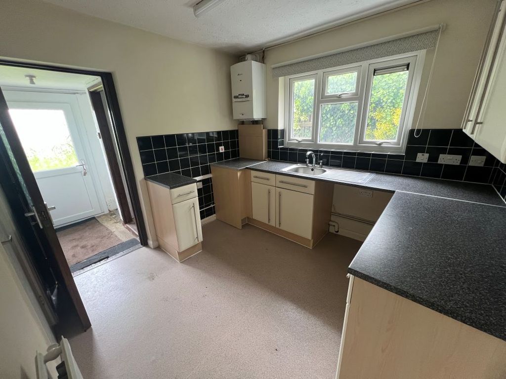 Additional image 5 of 3 bed semi-detached house for sale18 Pensham Hill, Pershore WR10