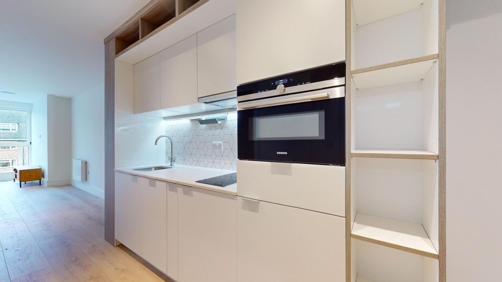 Property photo 2 of 14 Kitchen