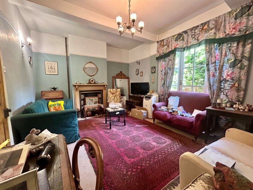 Property photo 2 of 23