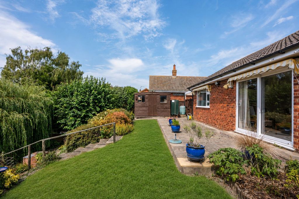 Property photo 2 of 13