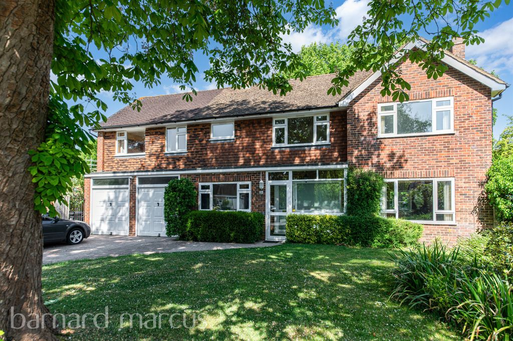 Property photo 1 of 17