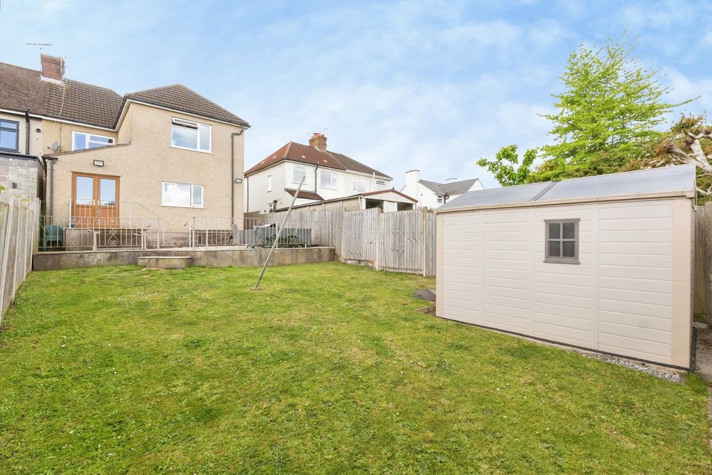 Property photo 3 of 21 Pbox-Img.Jpg