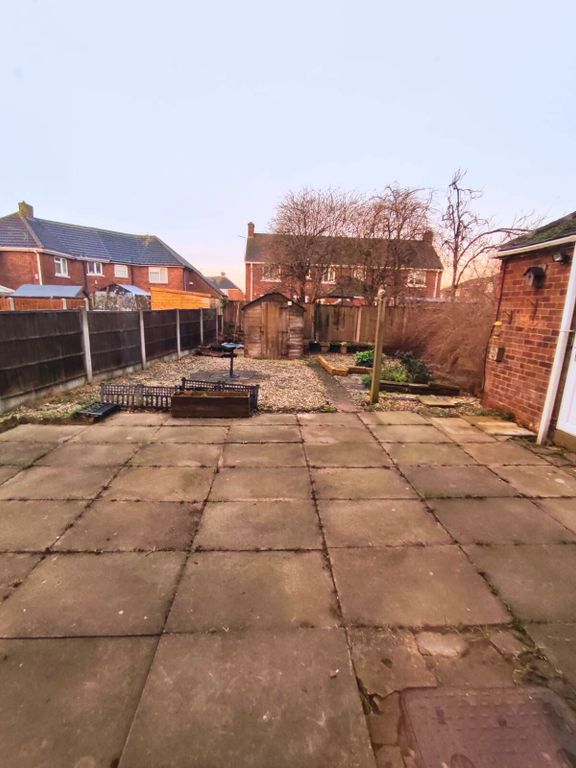 Property photo 3 of 12 Gallery