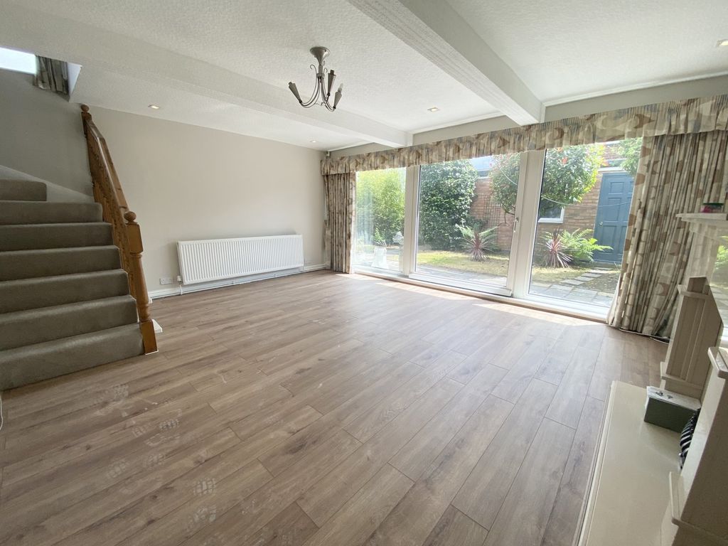 Property photo 3 of 12 Picture No. 13