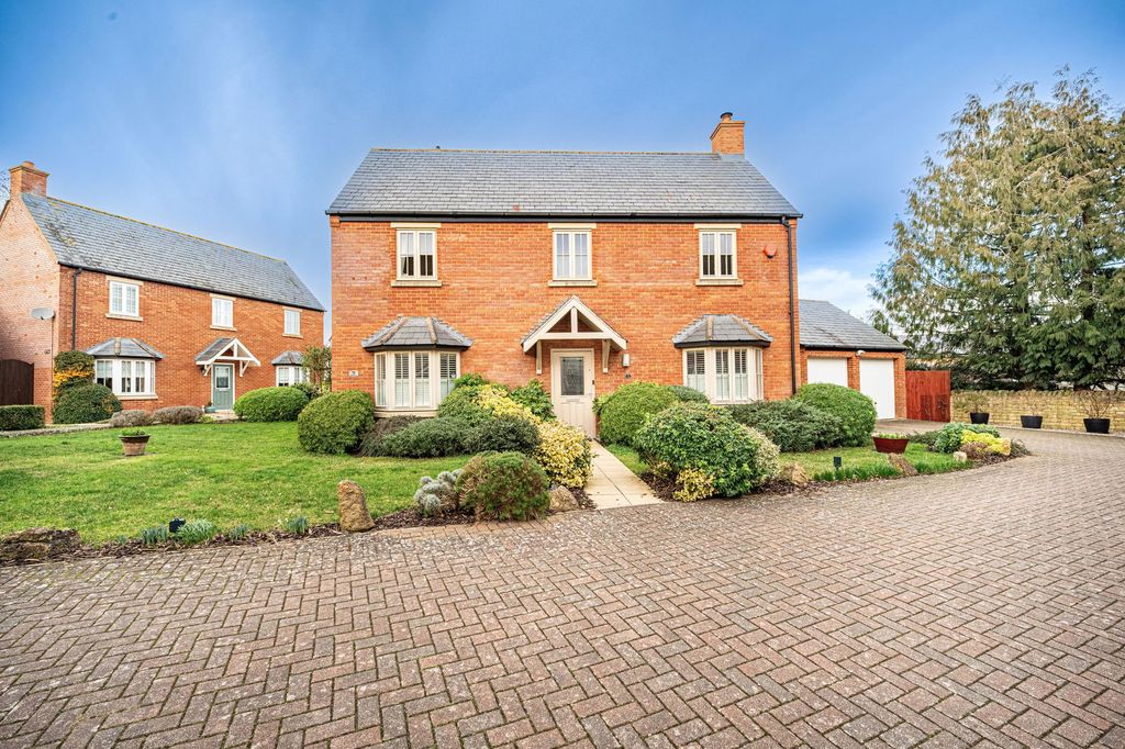 Property photo 1 of 22