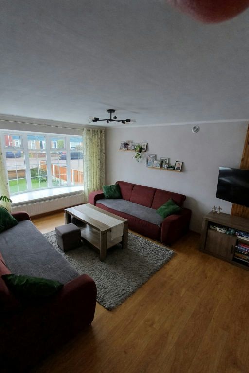 Property photo 3 of 12