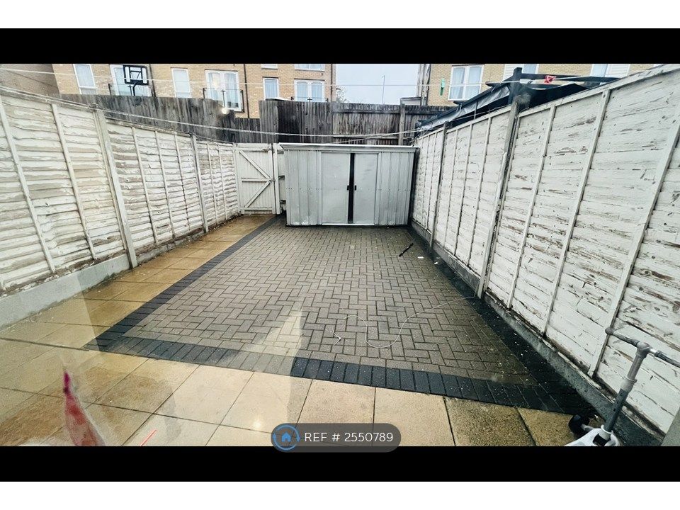 Property photo 3 of 22